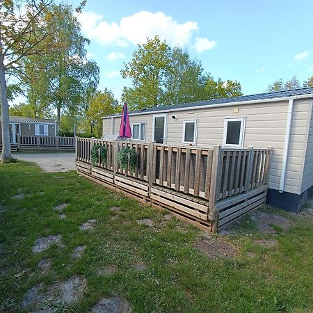Bj Chalets - De Rug 1 - Vakantiepark Lauwersoog - Luxe Chalet Met Vaatwasser! Vroege Incheck! 外观 照片